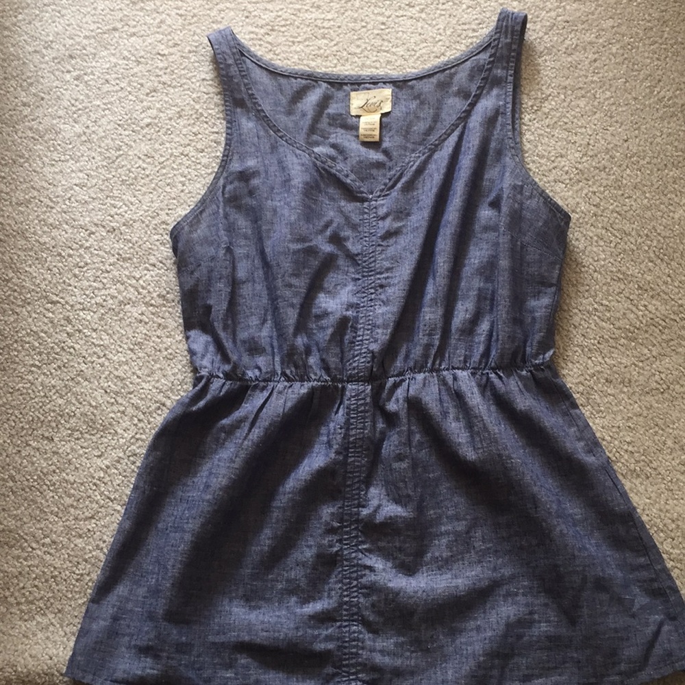 Denim sleeveless top